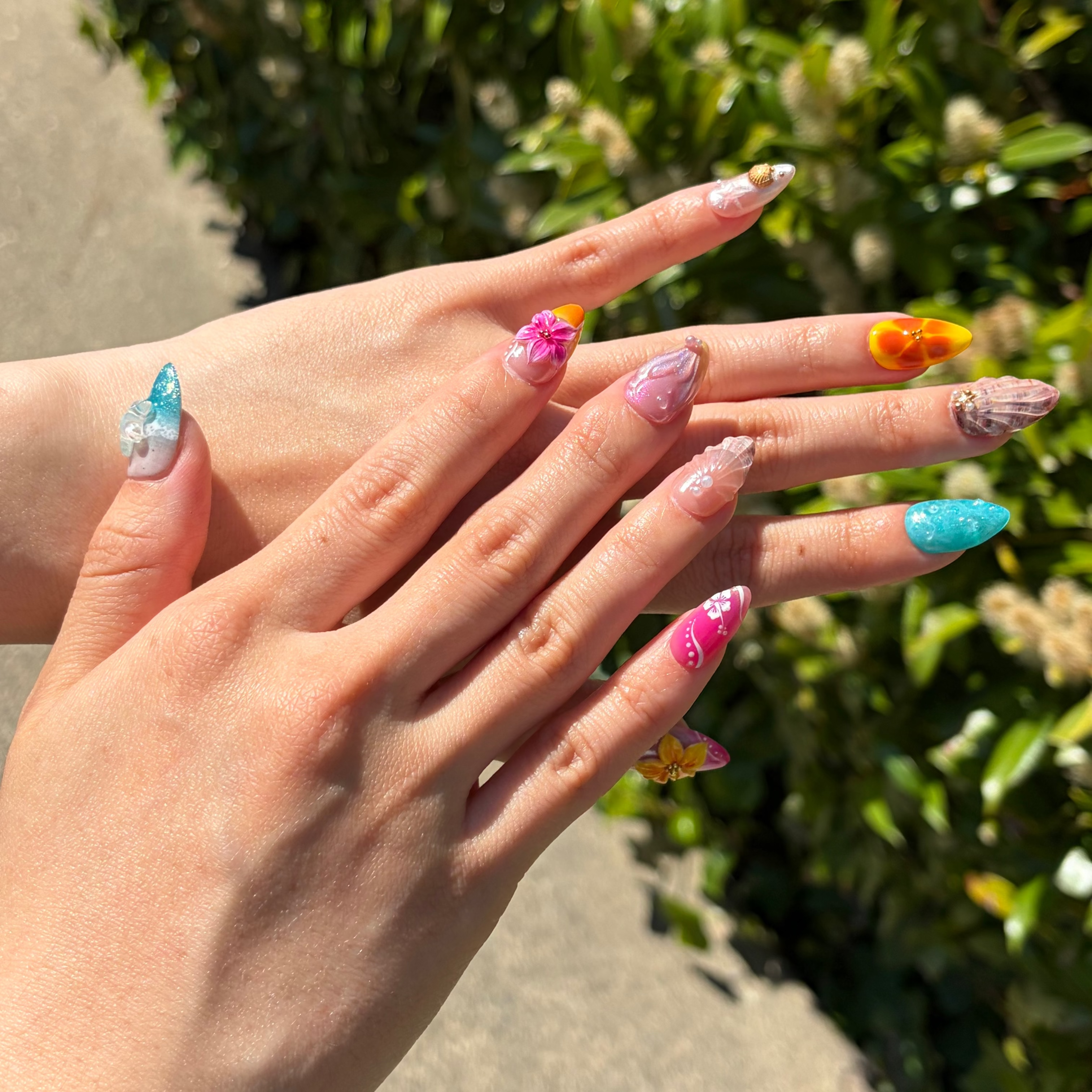 real person wearing Reusable Vacation Nails, Custom Summer Press-Ons, Handmade 3D Gel Nails, Luxury Beach Nail Art.